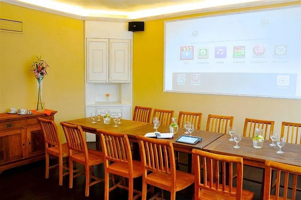 Villa St. Tropez Prag Hotel
