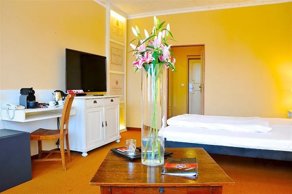 Villa St. Tropez Prague Hotel