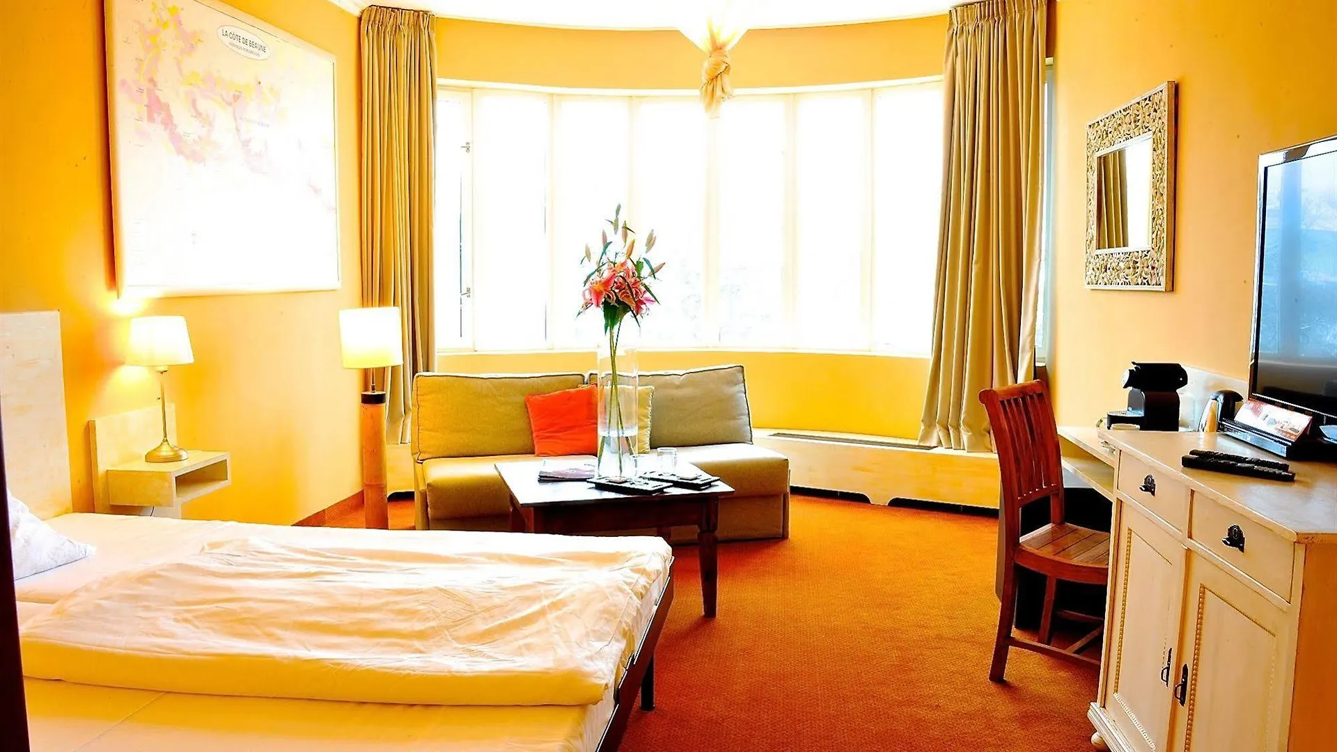 פראג Villa St. Tropez 4*,  צ'כיה